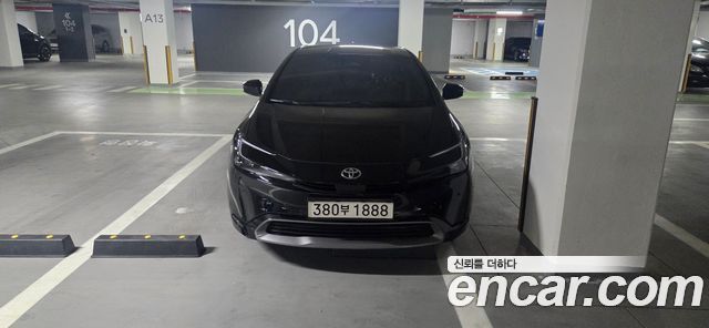 Toyota Prius 2024