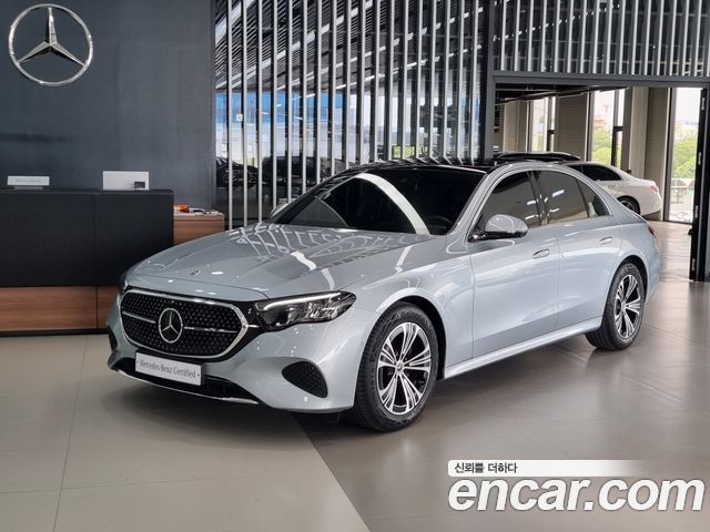 Mercedes-Benz E-Class 2025