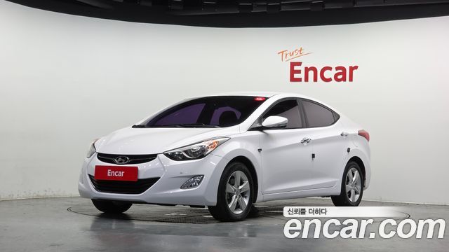 Hyundai AVANTE 2012