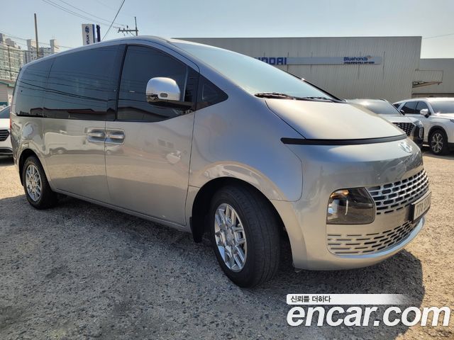 Hyundai Staria 2021