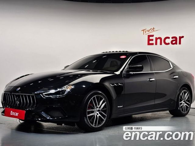 Maserati Ghibli 2020