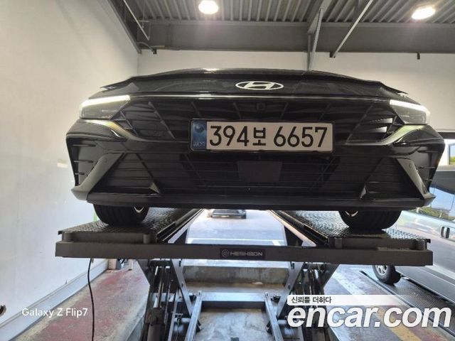 Hyundai AVANTE 2025
