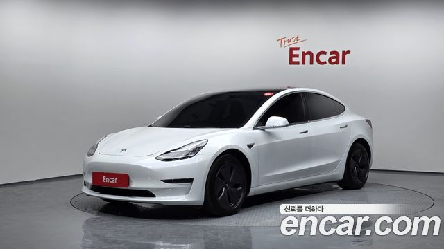 Tesla Model 3 2020