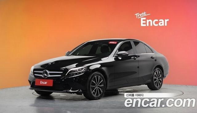 Mercedes-Benz C-Class 2019
