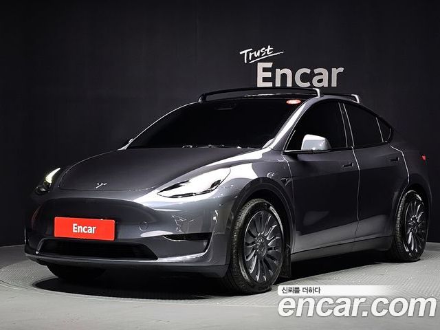 Tesla Model Y 2023