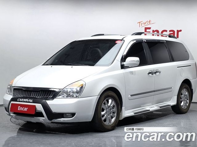 Kia Canival 2013