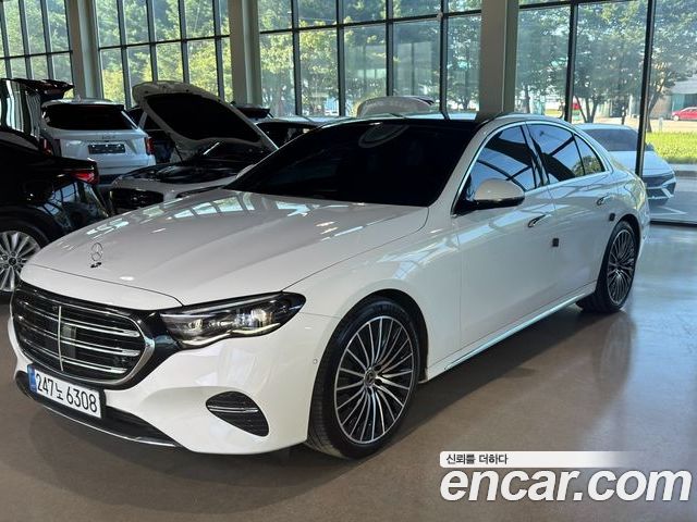 Mercedes-Benz E-Class 2024