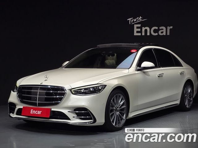 Mercedes-Benz S-Class 2021
