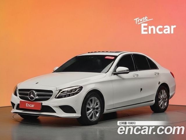 Mercedes-Benz C-Class 2019