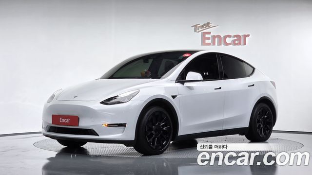Tesla Model Y 2021