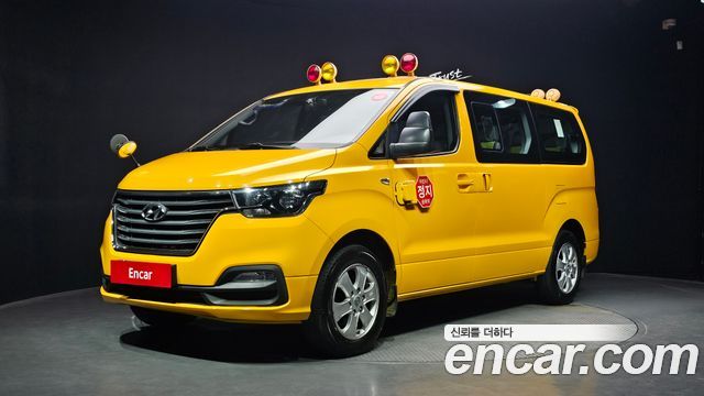 Hyundai Starex 2019