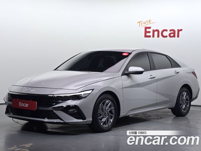 Hyundai AVANTE 2023