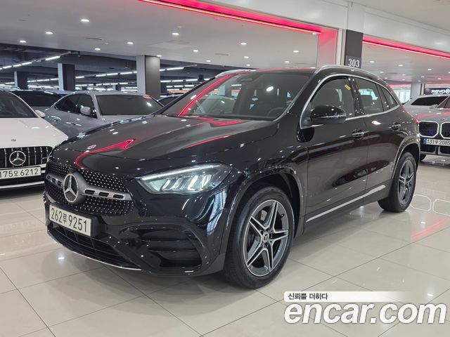 Mercedes-Benz GLA-Class 2025