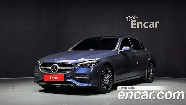 Mercedes-Benz C-Class 2025