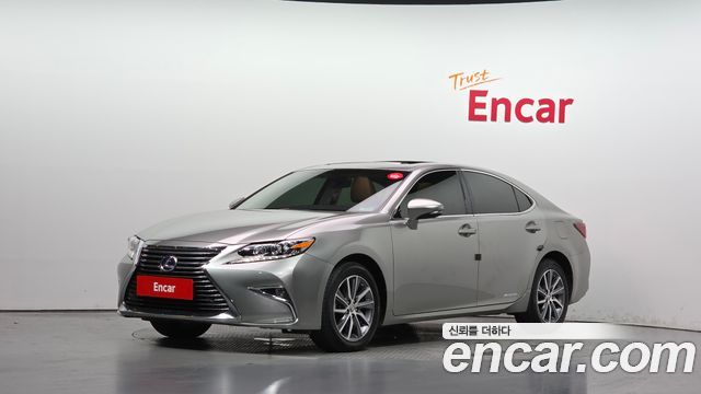 Lexus ES 2017