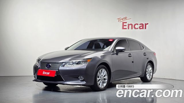 Lexus ES 2013