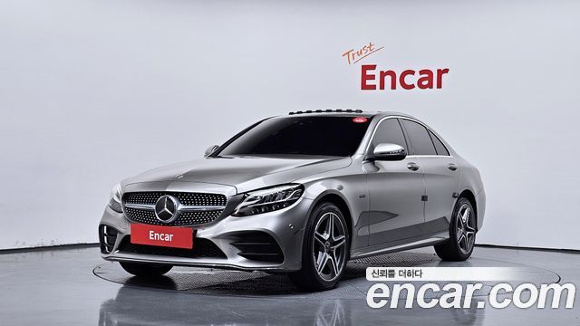 Mercedes-Benz C-Class 2020