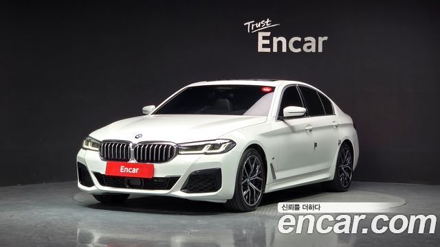 BMW 5-Series 2022