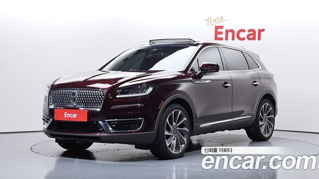 Lincoln Nautilus 2020