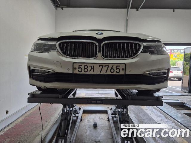 BMW 5-Series 2018