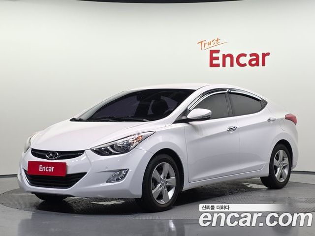Hyundai AVANTE 2012