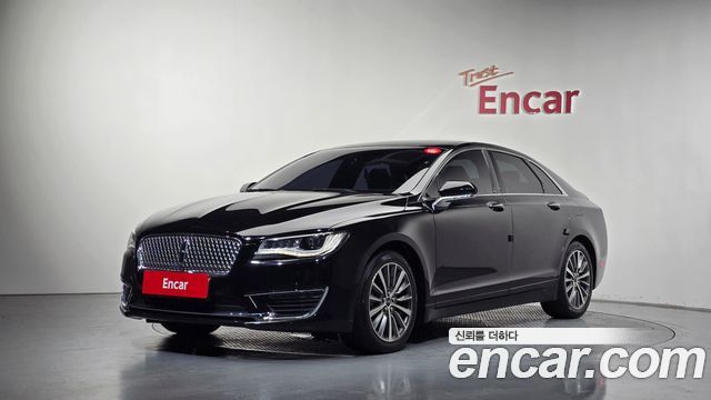 Lincoln MKZ 2020