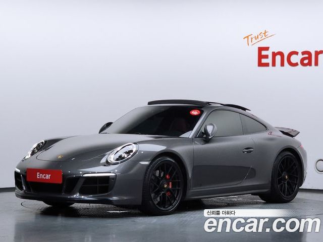 Porsche 911 2019