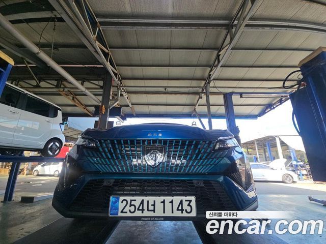 Peugeot 408 2023
