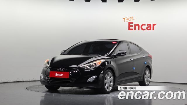 Hyundai AVANTE 2012