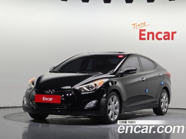 Hyundai AVANTE 2012