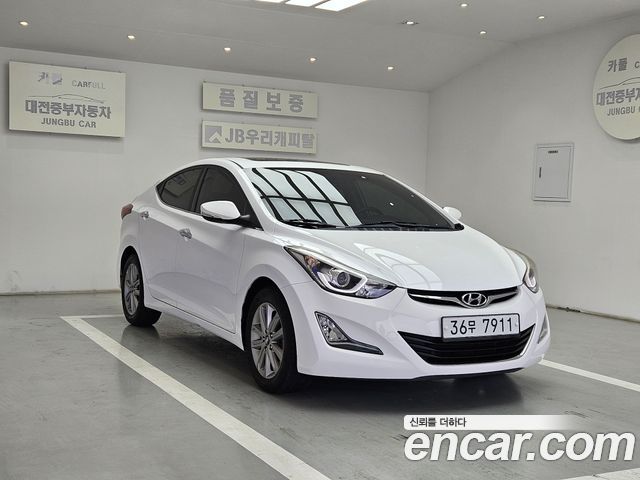 Hyundai AVANTE 2013