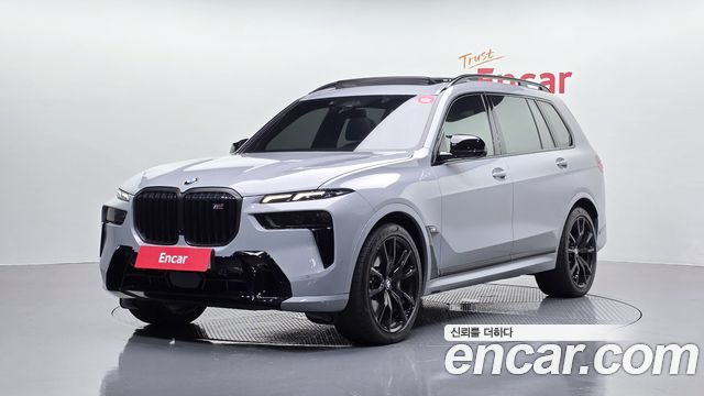 BMW X7 2024