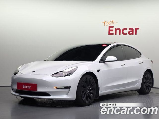Tesla Model 3 2022