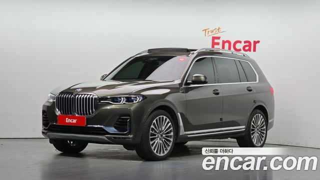 BMW X7 2021