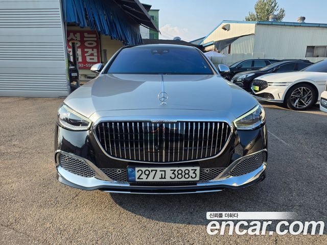 Mercedes-Benz S-Class 2021