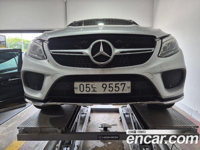 Mercedes-Benz GLE-Class 2017