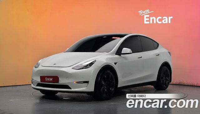 Tesla Model Y 2022