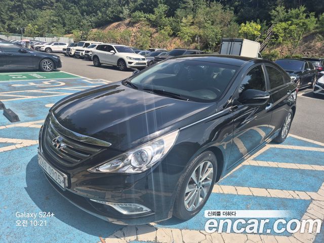 Hyundai Sonata 2013