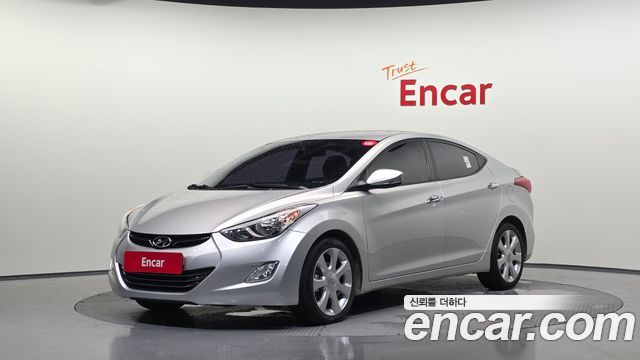 Hyundai AVANTE 2012
