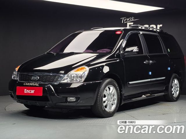 Kia Canival 2013