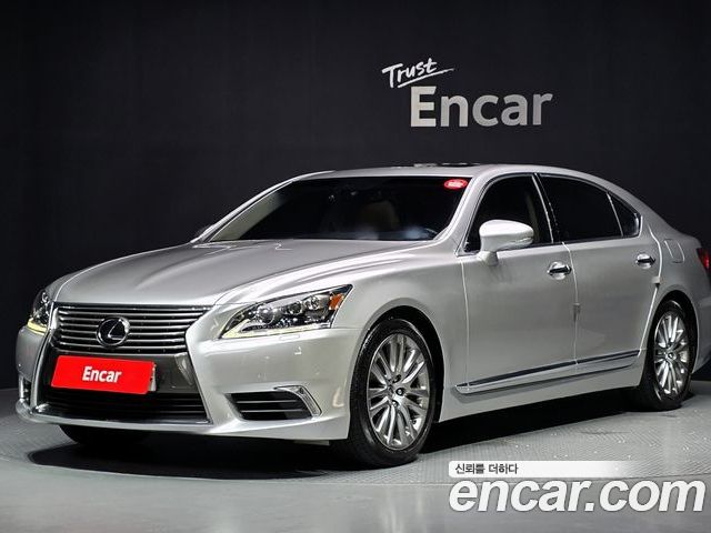 Lexus LS 2013