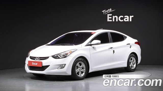 Hyundai AVANTE 2013