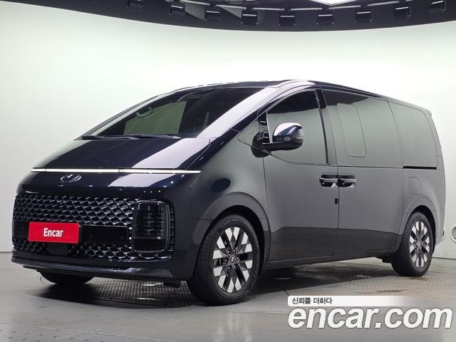 Hyundai Staria 2021