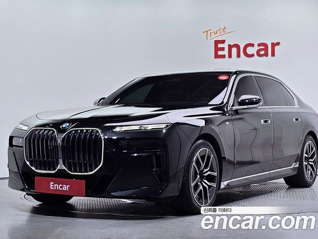 BMW 7-Series 2025