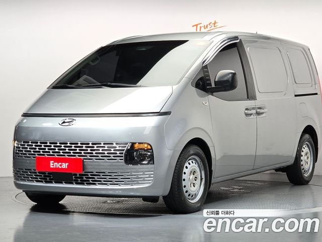 Hyundai Staria 2023