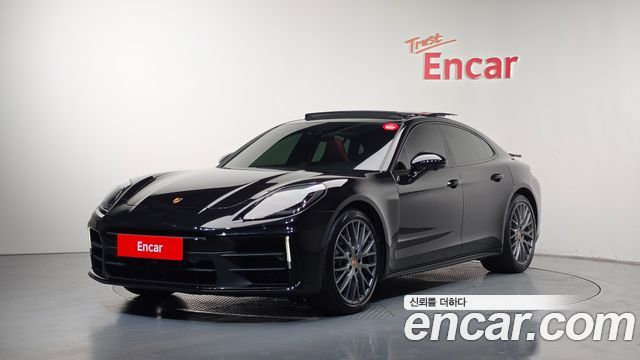 Porsche Panamera 2025