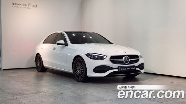 Mercedes-Benz C-Class 2024