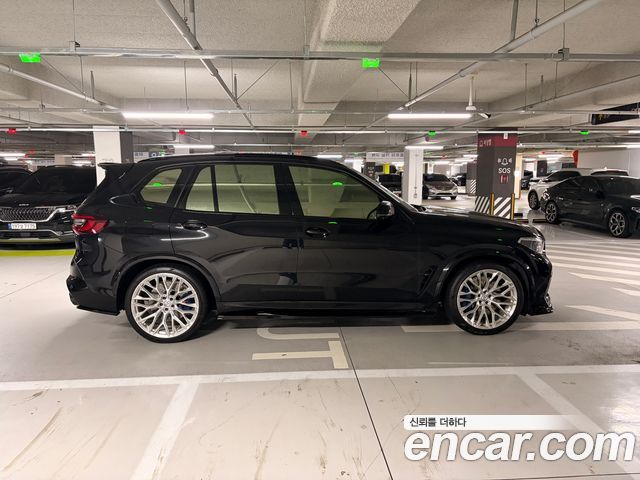 BMW X5M 2020