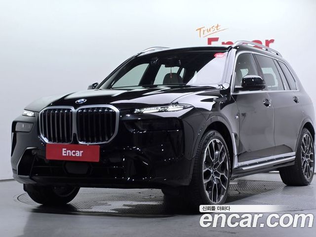 BMW X7 2025