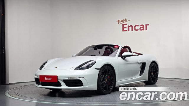 Porsche 718 2016